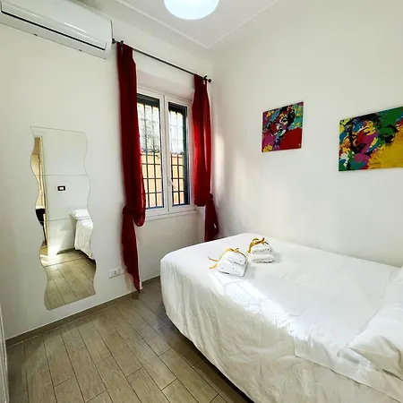 Appartamento Metro B - Crimson Chic Eleganza Romana